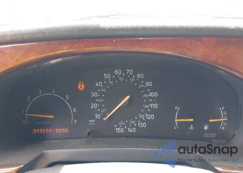 1996 Saab 900 Se z USA, uszkodzony, nr VIN YS3DF78V3T7001155